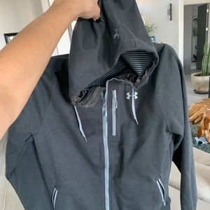 Like new mens under amour jacket sz large Grey